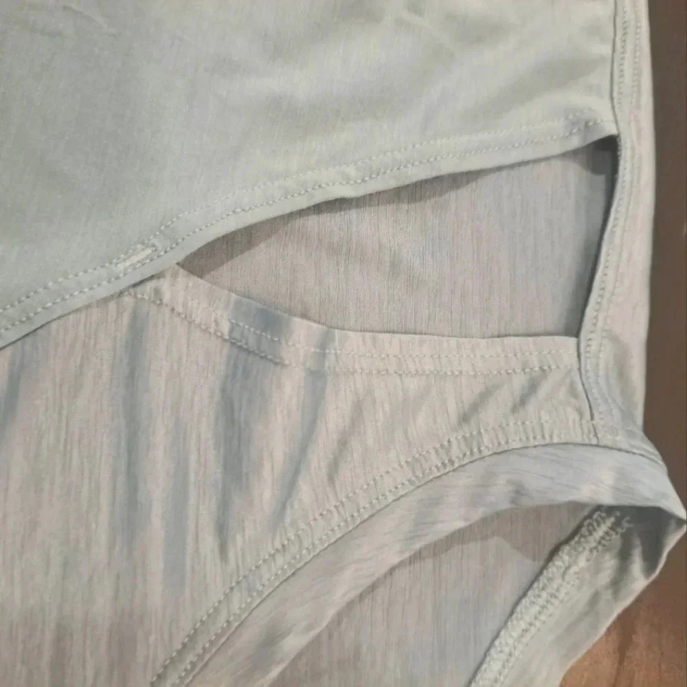 Lulemon no  inhibitions tee green - Picture 10 of 16